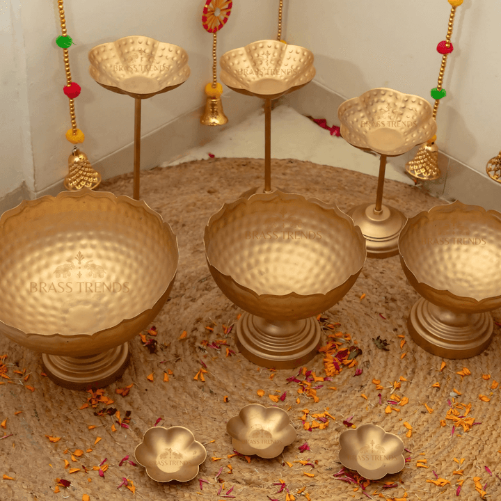 Hammered Taj Urli Bowl Lotus Tealight Candle Stand & Floating Diyas | Set of 9 Pieces